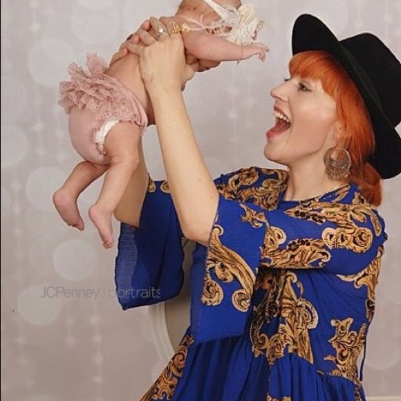 Meet your Posher, Kristina - Picture 2 of 3